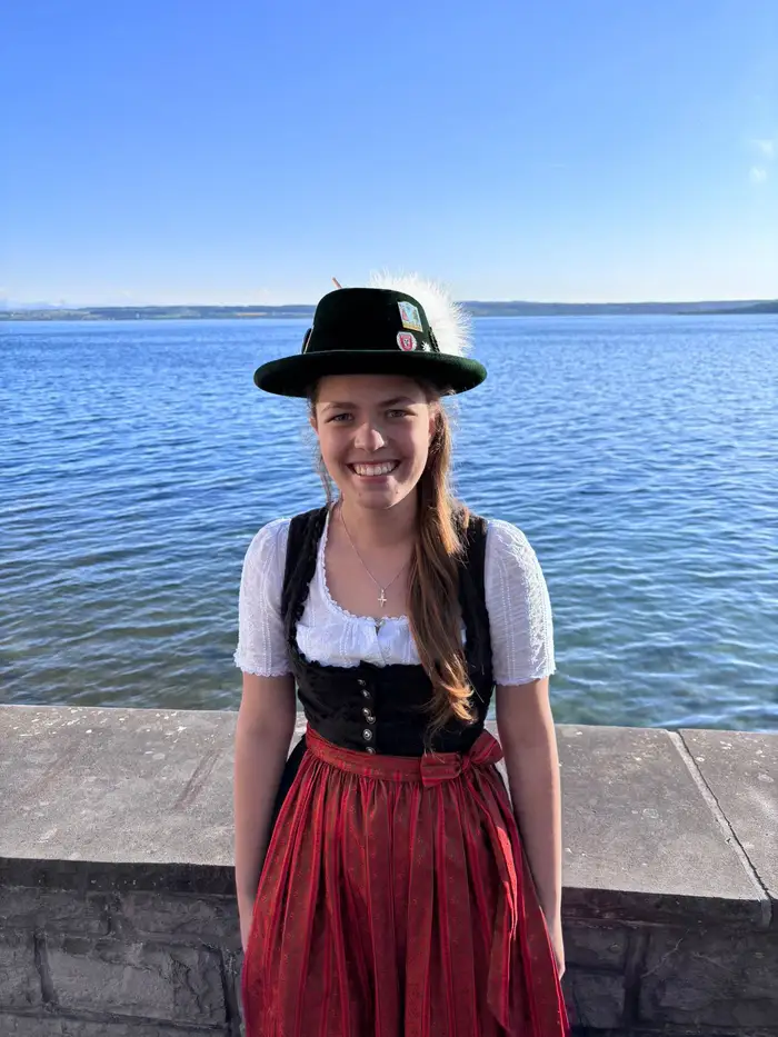 Sarah Nave
